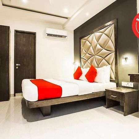 Oyo 37559 Hotel Al Haram Mumbai Luaran gambar
