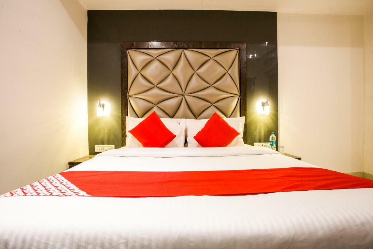 Oyo 37559 Hotel Al Haram Mumbai Luaran gambar