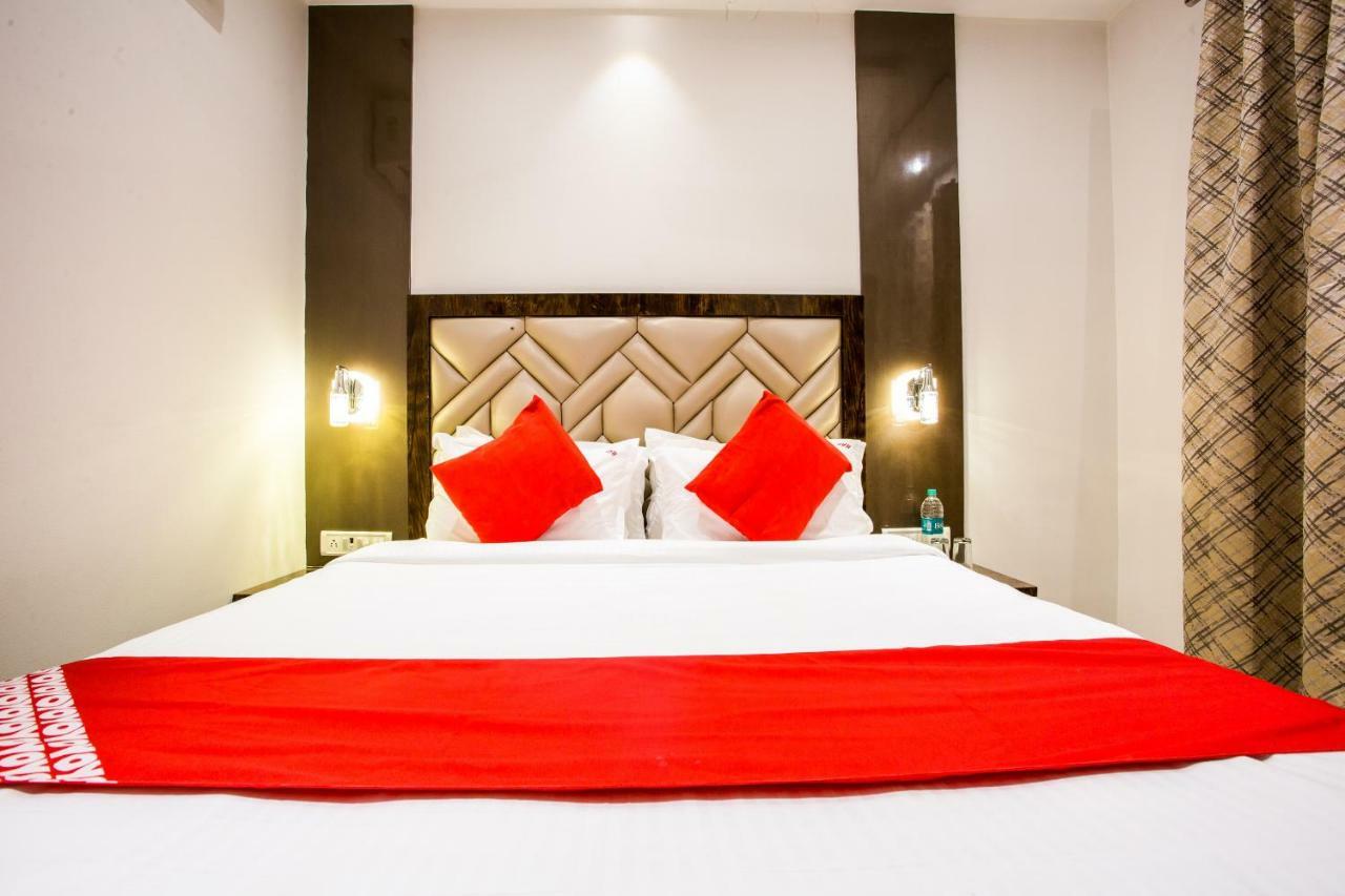 Oyo 37559 Hotel Al Haram Mumbai Luaran gambar