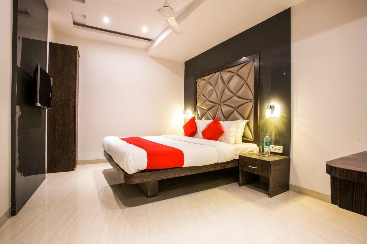Oyo 37559 Hotel Al Haram Mumbai Luaran gambar