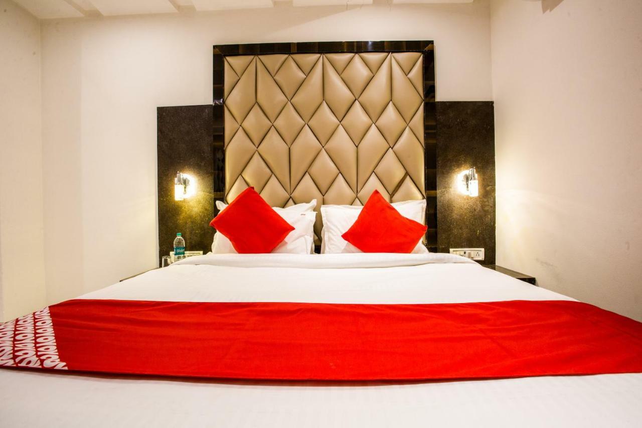 Oyo 37559 Hotel Al Haram Mumbai Luaran gambar
